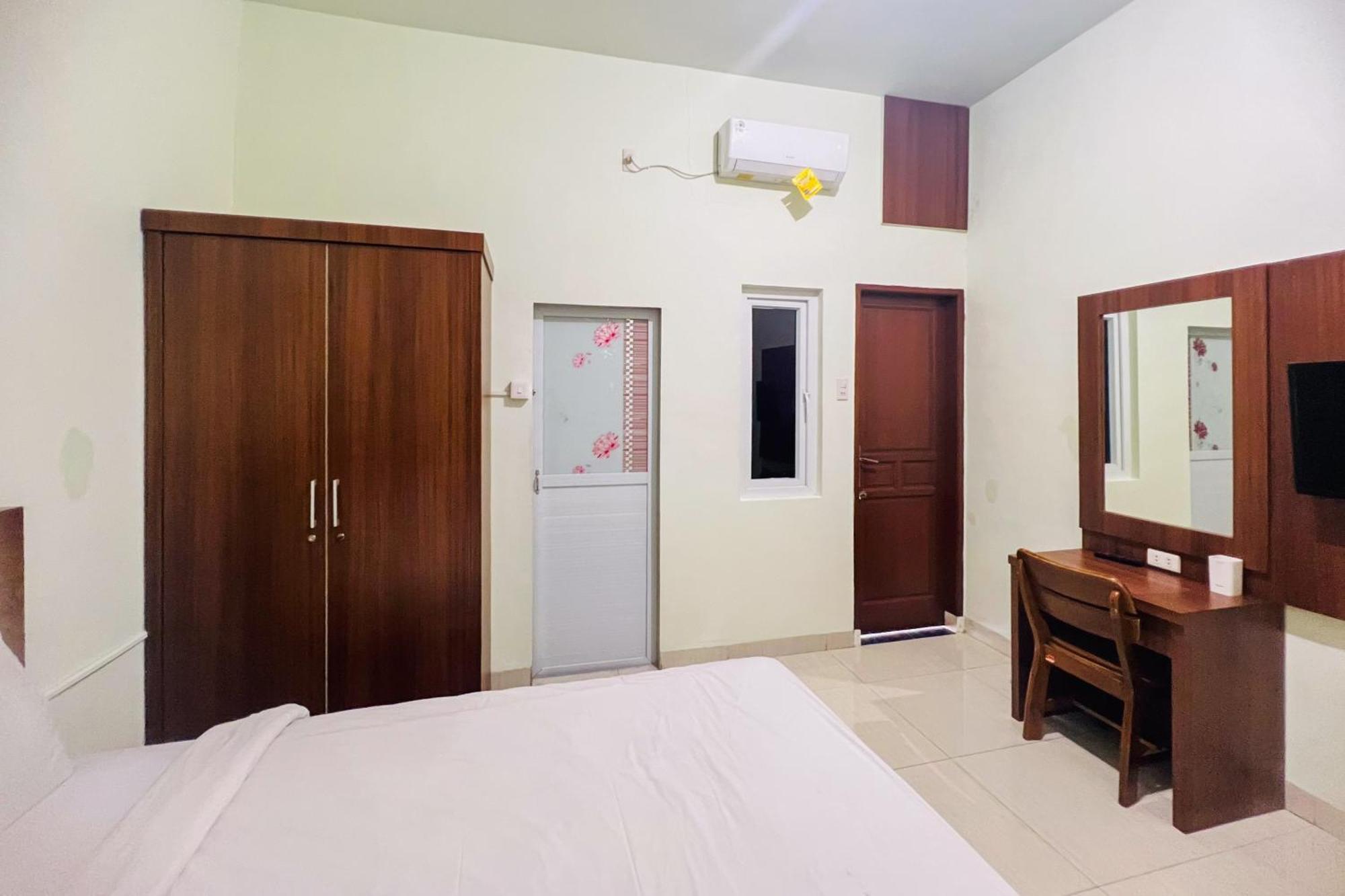 Teratai Residence Mitra Reddoorz Medan Exteriör bild